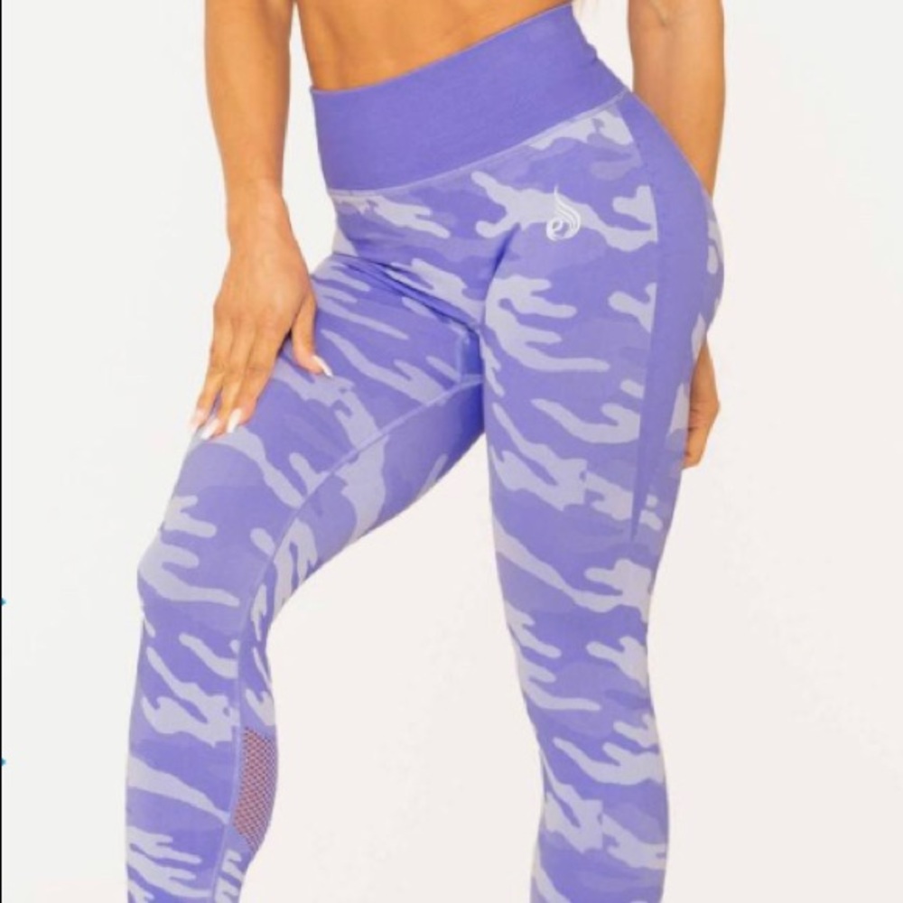 NWT Ryderwear High Waisted Leggings Purple Camo